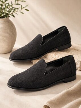 COLE HAAN EUC Dress
Formal Black Wool Slip On Loafers Shoes Black Men Size 8M